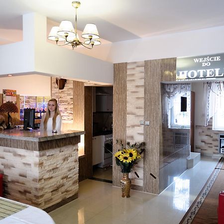 Hotelik Niedzwiadek Radzyn Podlaski Exterior photo